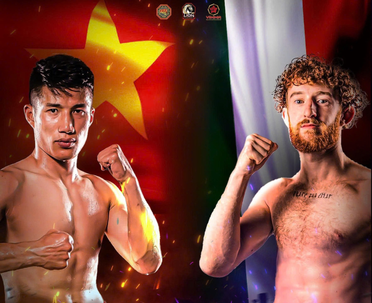 Trương Cao Minh Phát (bên trái) ra mắt MMA LION bằng trận đấu theo thể thức đánh đứng với AAron Clarke (bên phải)