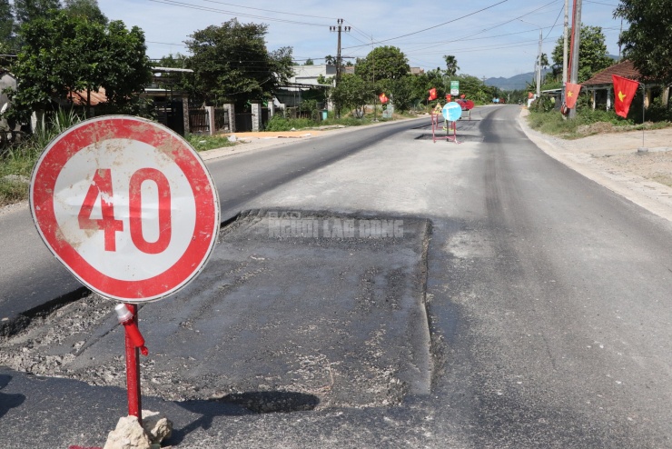 Đường 1.800 tỉ có Tập đoàn Thuận An thi công ở Đà Nẵng mới thảm nhựa đã hỏng - 4