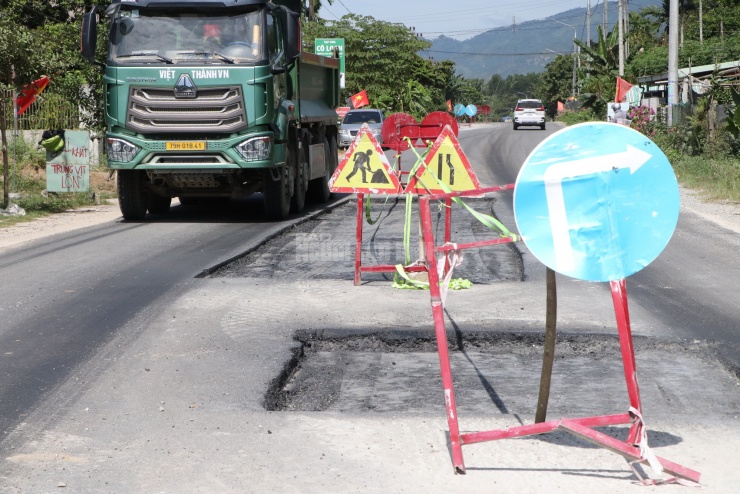 Đường 1.800 tỉ có Tập đoàn Thuận An thi công ở Đà Nẵng mới thảm nhựa đã hỏng - 6
