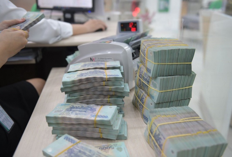 Lãi suất đang chịu nhiều áp lực từ nay đến cuối năm.