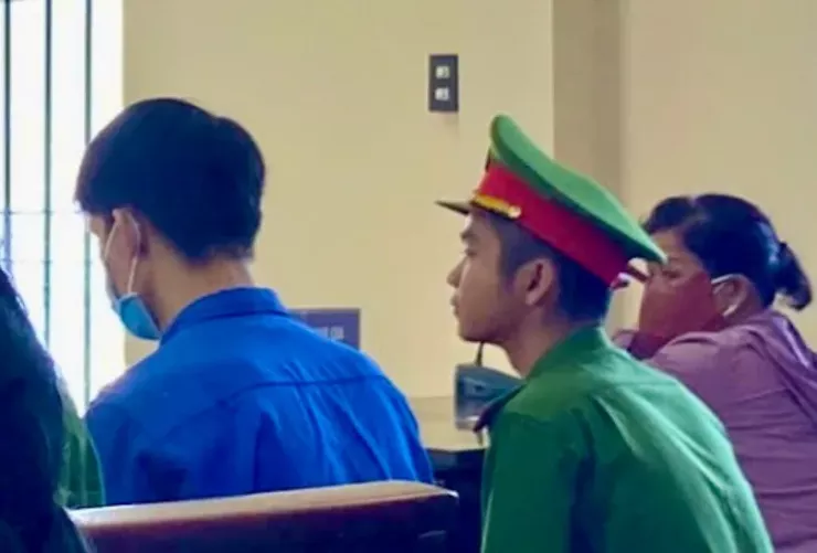 Bị cáo Nguyễn Văn Chiến tại phiên toà sơ thẩm lần đầu đưa ra xét xử.
