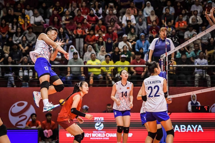 Đặng Thị Hồng tại giải U21 thế giới 2025. Ảnh: Volleyball World