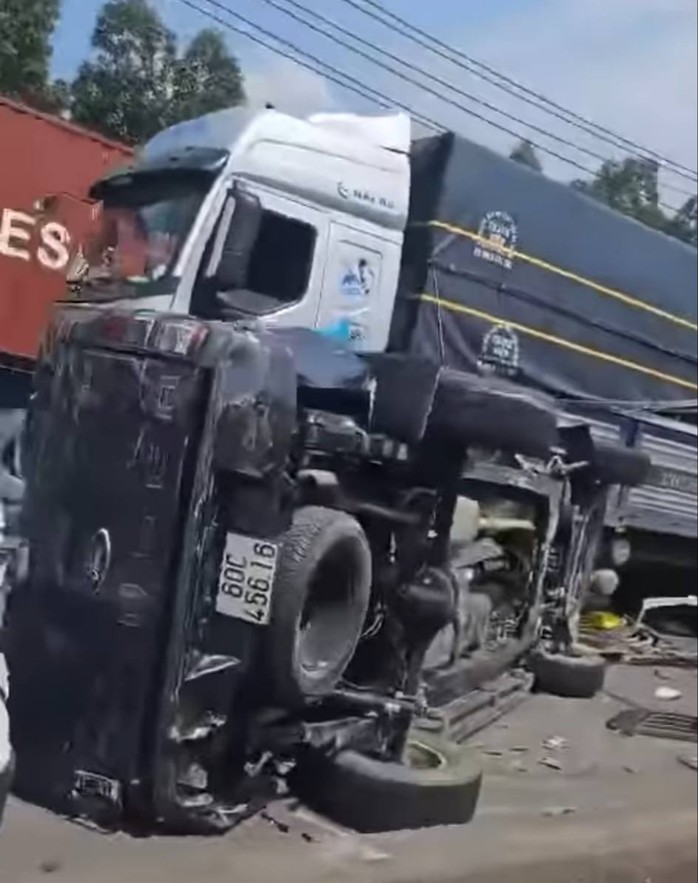 Tai nạn liên hoàn trên Quốc lộ 51 - 1