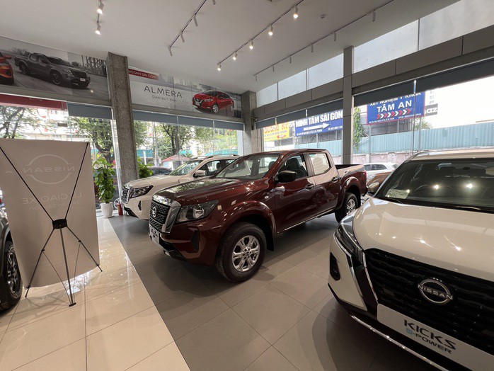 Sức mua ô tô giảm mạnh