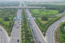 Cận cảnh 2 tuyến cao tốc Hà Nội sẽ cấm xe tải ở làn số 1