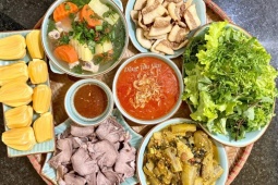 Những mâm cơm ngon tuyệt của mẹ đảm khiến ai nhìn thấy cũng muốn về nhà