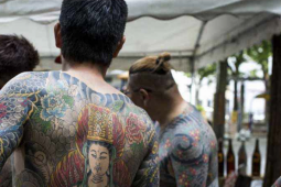 Dịch vụ cho thuê đàn ông xăm trổ