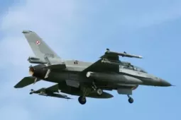 Thế giới - Ba Lan thông báo 'đóng cửa' tạm thời không phận miền Đông