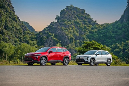 Giá xe Toyota Corolla Cross tháng 9/2025, ưu đãi 50% phí trước bạ