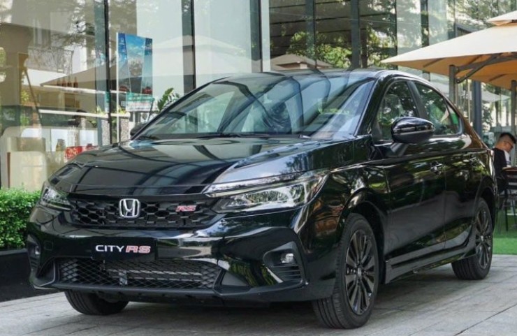 Bộ ba sedan đáng mua hiện nay, giá rẻ từ 439 triệu đồng - 2