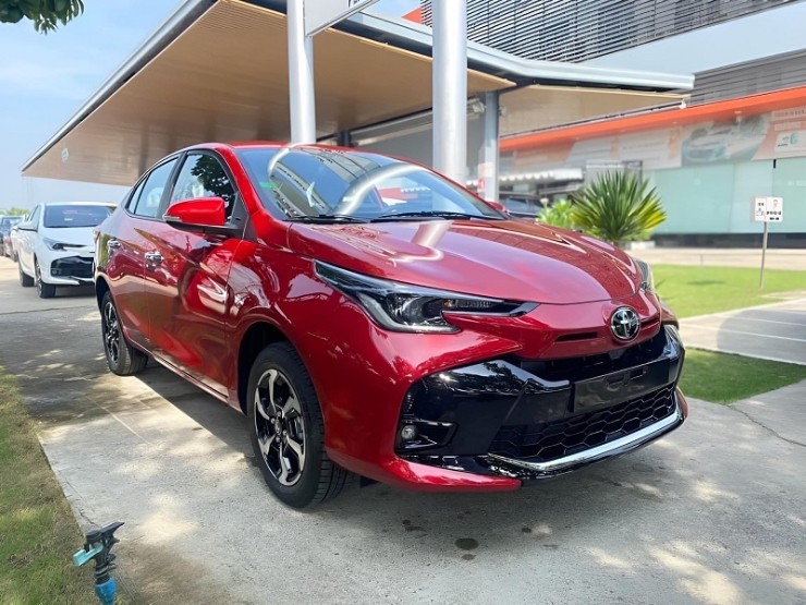 Bộ ba sedan đáng mua hiện nay, giá rẻ từ 439 triệu đồng - 4