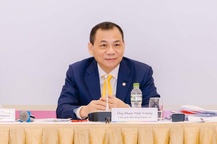Tỷ phú Phạm Nhật Vượng dự kiến mua lại Novatech để tài trợ vốn cho VinFast