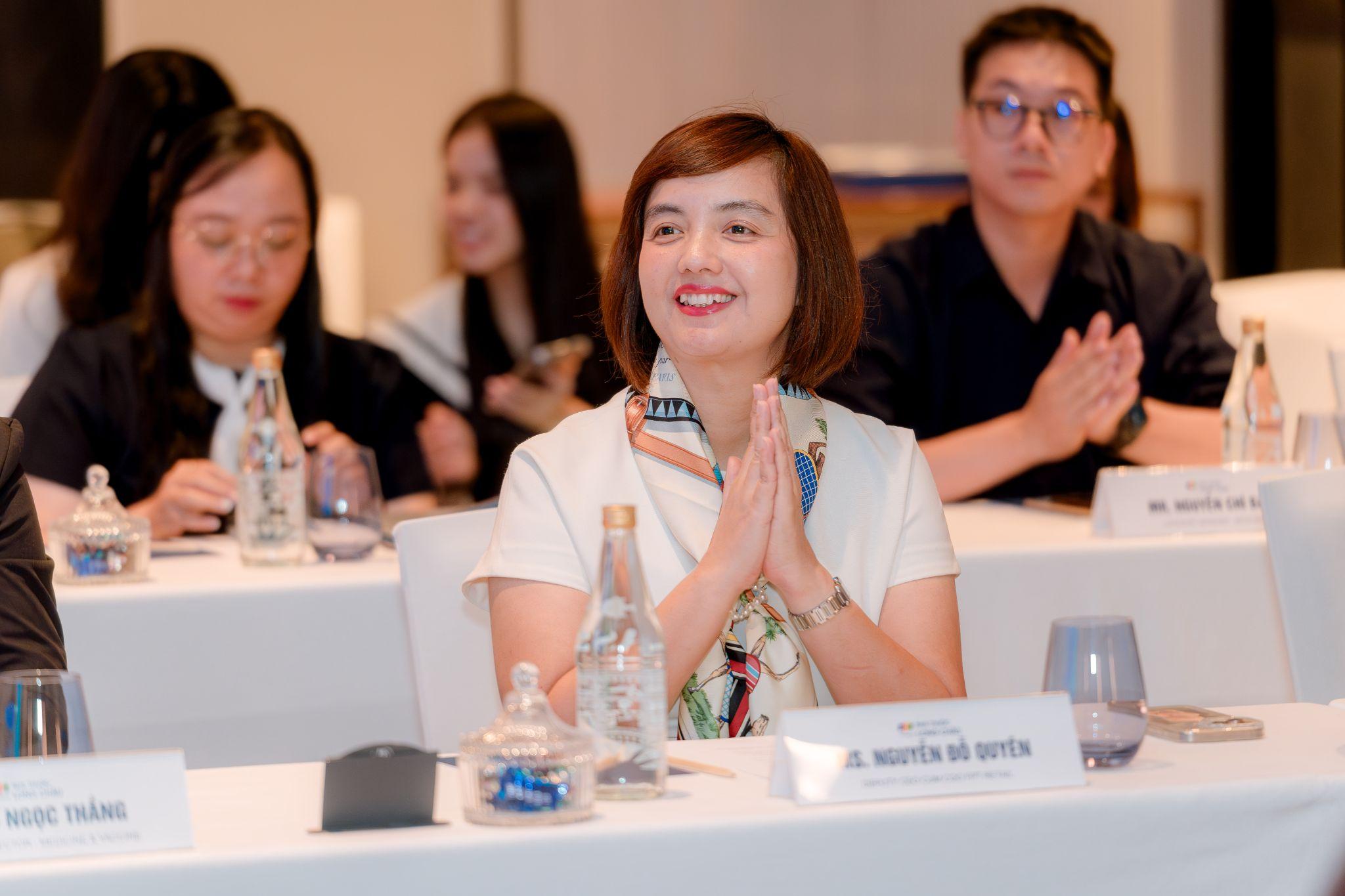Đại diện hệ thống nhà thuốc và tiêm chủng Long Châu tại sự kiện.