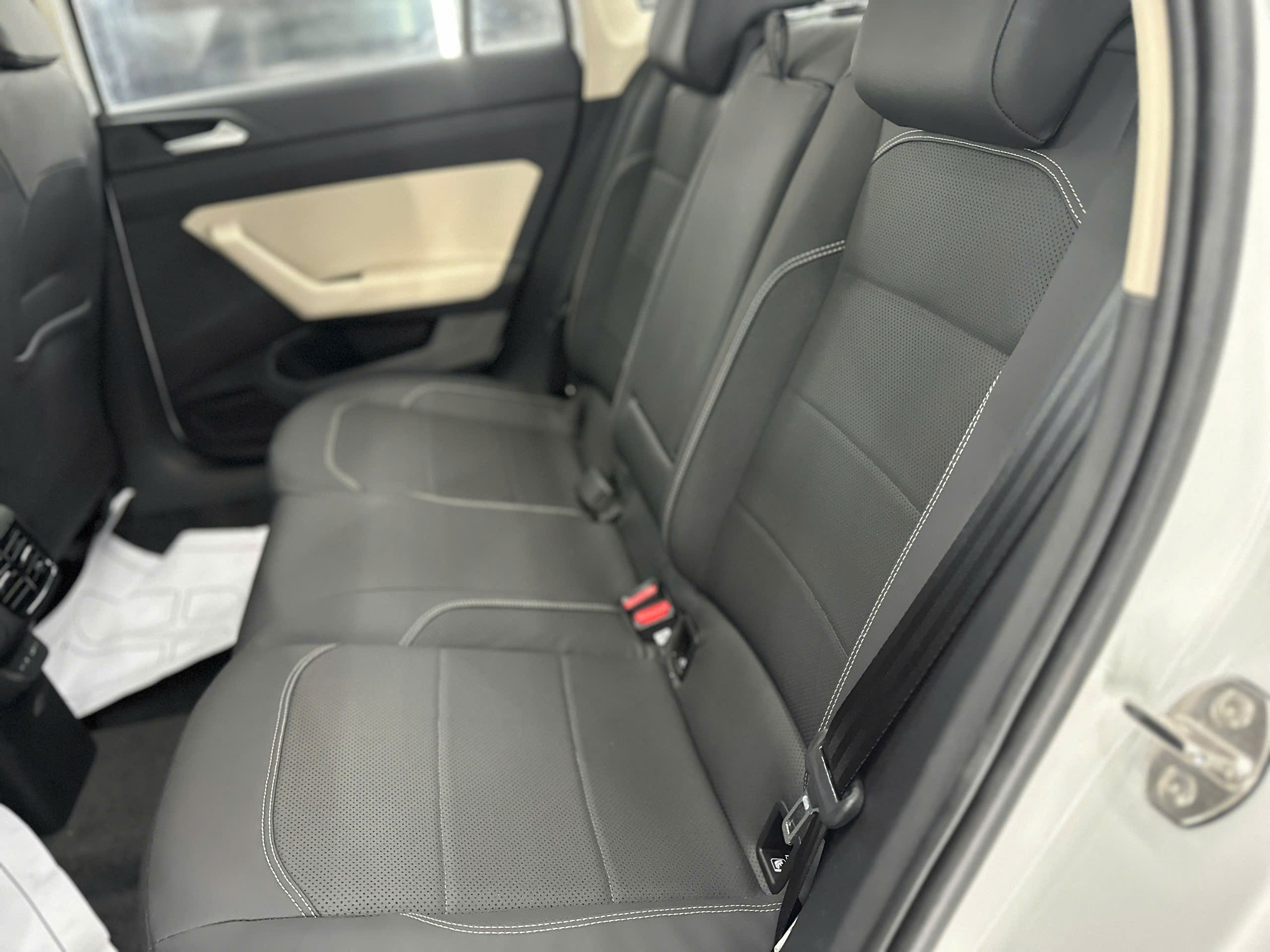 Skoda Skavia ra mắt thị trường Việt, giá bán từ 468 triệu đồng - 10