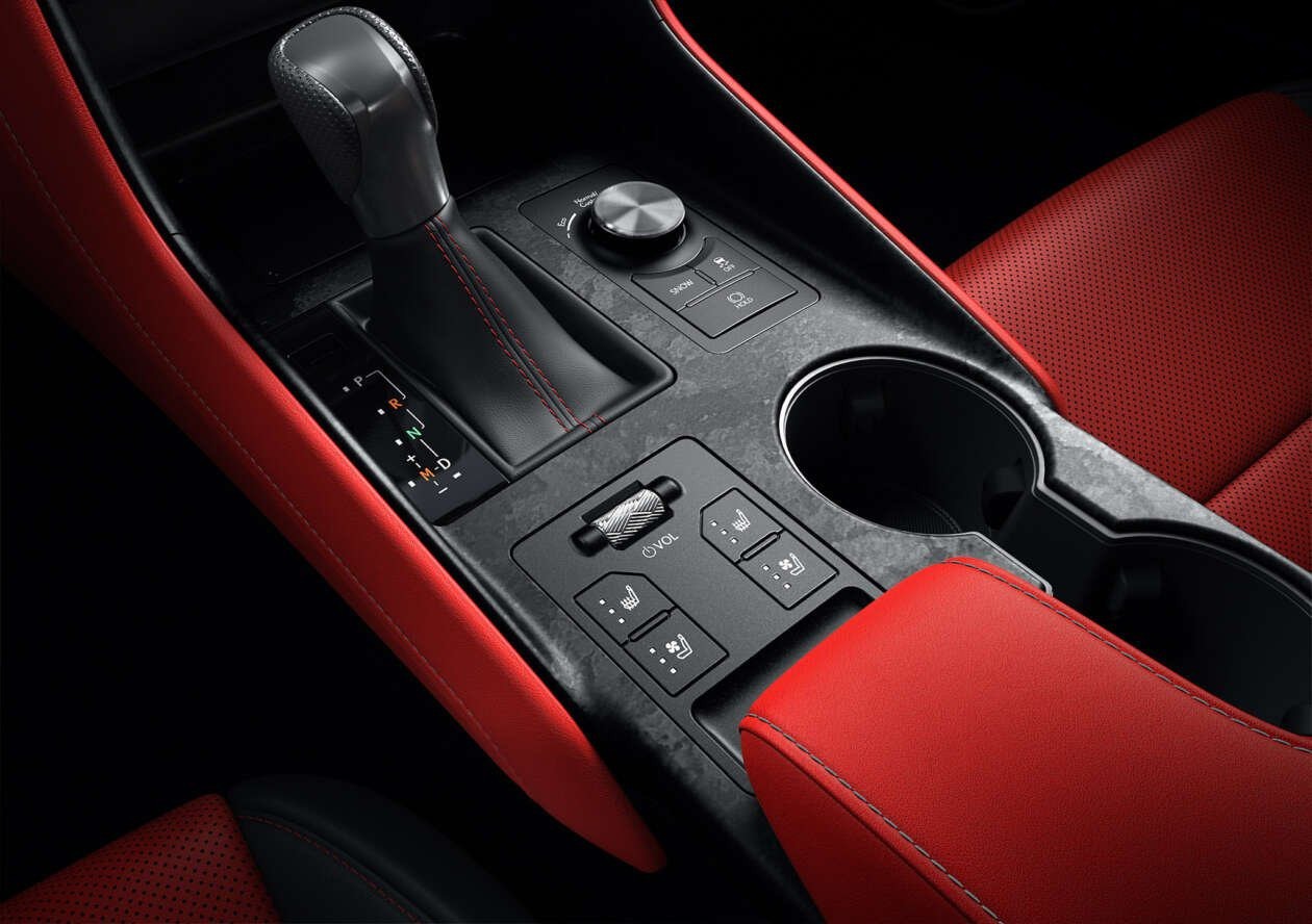 Lexus IS thế hệ mới lộ diện với thiết kế khác biệt - 8
