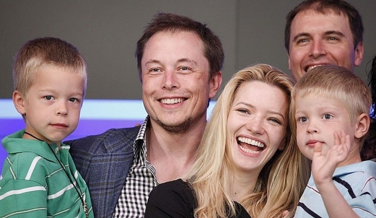 Nhan sắc con gái chuyển giới của tỷ phú Elon Musk - 3
