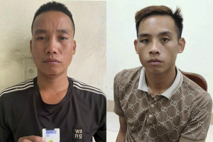 Hai đối tượng Trịnh Đình Luân và em trai là Trịnh Đình Long tại cơ quan công an.