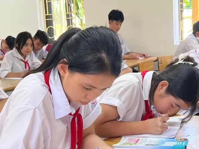 Lúng túng dạy 2 buổi/ngày: Bộ GD&ĐT sẽ xây dựng chính sách huy động kinh phí