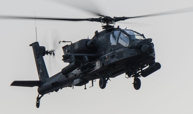 Trực thăng tấn công AH-64 Apache của Mỹ. (Nguồn: MW)