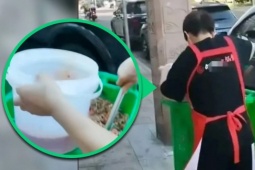 Nhân viên nhà hàng múc dầu từ thùng rác và lý giải bất ngờ từ phía nhà hàng