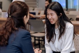 Tìm việc làm thêm sớm, tân sinh viên có thể trở thành "con mồi"
