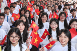 Giáo dục - du học - TP HCM trả lời 2 vấn đề "nóng" về giáo dục