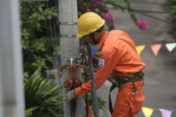 Thị trường - Tiêu dùng - 'Nếu giá điện tăng 3%, EVN có thêm khoảng 4.800 tỷ đồng doanh thu'