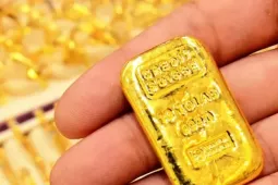 Kinh doanh - Vì sao giá vàng thế giới vẫn sôi sục?