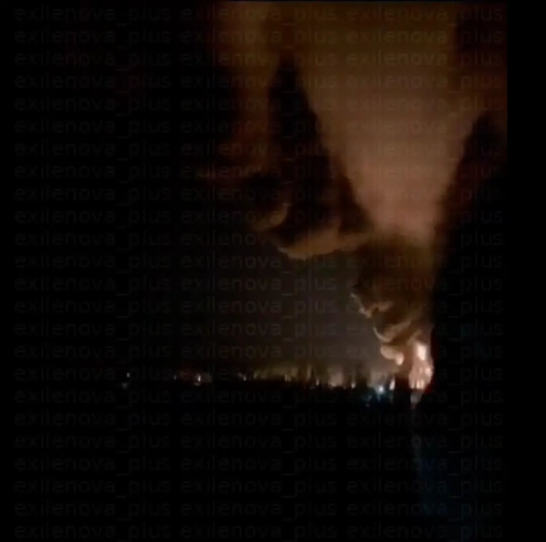 Vụ cháy xảy ra ở vùng Smolensk của Nga vào rạng sáng ngày 12/9. Ảnh: Kyiv Independent.