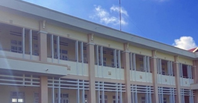 Kiểm tra "ngôi trường xây xong đã lâu nhưng có thấy học sinh đâu"