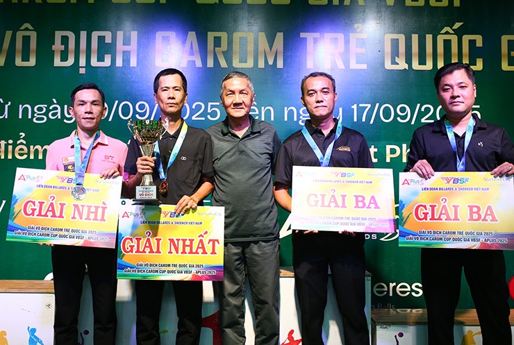 Đoàn Billiards TP.HCM thâu tóm toàn bộ huy chương ở nội dung carom 1 băng 