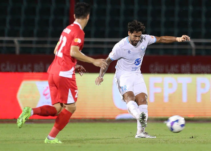 Trực tiếp bóng đá Công an TP.HCM - Nam Định: Nghẹt thở bảo vệ khung thành (Hết giờ) - 2