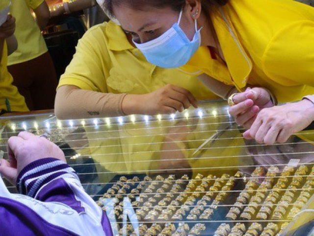 Kinh doanh - Giá vàng hôm nay 13-9: Tiếp tục đi lên