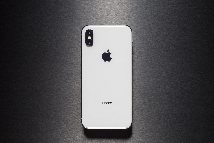 iPhone X