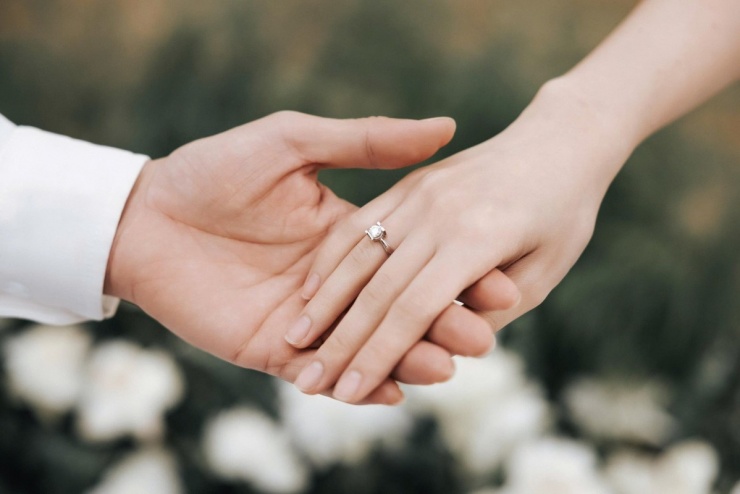 Đoàn Minh Tài và bạn gái hẹn hò 6 năm nay. Họ gặp gỡ lần đầu trong một chuyến đi từ thiện năm 2019, từ đó dần cảm mến và yêu nhau.