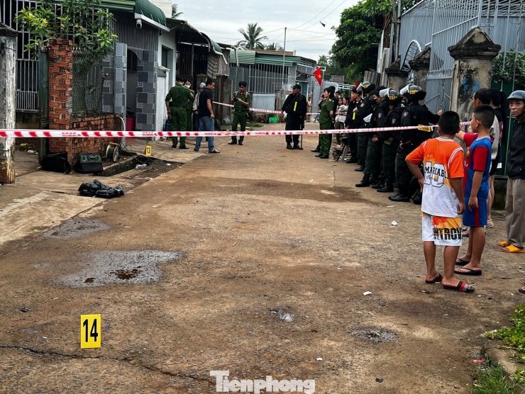 Hiện trường vụ thảm án tại Đắk Lắk khiến 3 người trong gia đình tử vong, một cháu bé bị thương - 2
