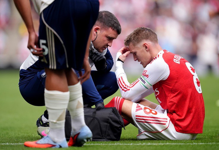 Trực tiếp bóng đá Arsenal - Nottingham Forest: Zubimendi hoàn tất cú đúp (Ngoại hạng Anh) (Hết giờ) - 2