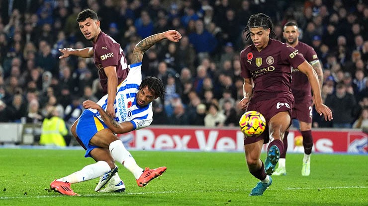 Man City vừa để thua Brighton ở vòng 3