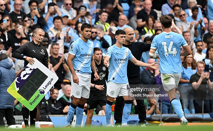 Người hâm mộ chờ đợi Foden tỏa sáng trở lại ở derby Manchester