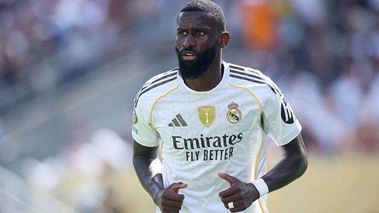 Rudiger gia nhập danh sách “bệnh binh” của Real Madrid