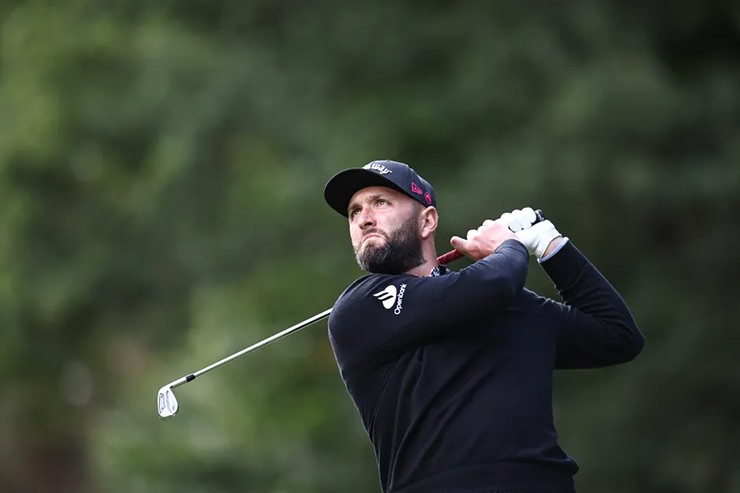 Jon Rahm chuyển tới LIV Golf khiến anh trở thành VĐV Golf được trả lương cao nhất hành tinh
