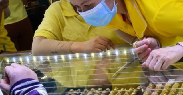Giá vàng hôm nay 13-9: Tiếp tục đi lên