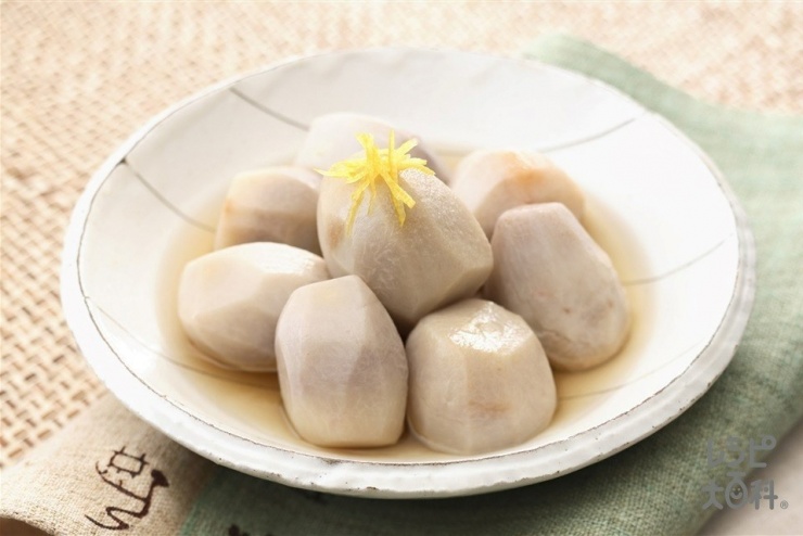 Loại củ rẻ như cho, chứa nhiều tinh bột kháng, hỗ trợ kiểm soát đường huyết hiệu quả, chế biến thành nhiều món ngon - 1