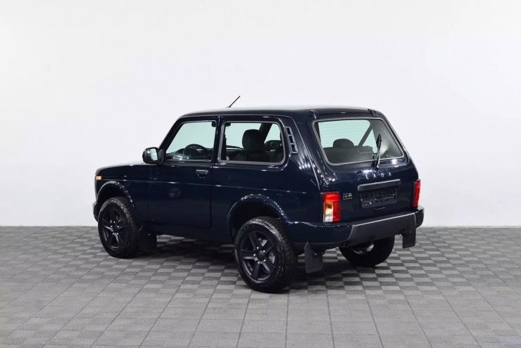 Mẫu SUV off-road của Nga sắp về Việt Nam, giá từ 450 triệu đồng - 7