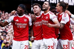 Bóng đá - Nóng bảng xếp hạng Ngoại hạng Anh: Arsenal chiếm ngôi đầu, Chelsea văng top 4
