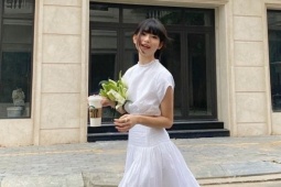 9 kiểu váy đẹp cho phụ nữ ngoài 40 tuổi