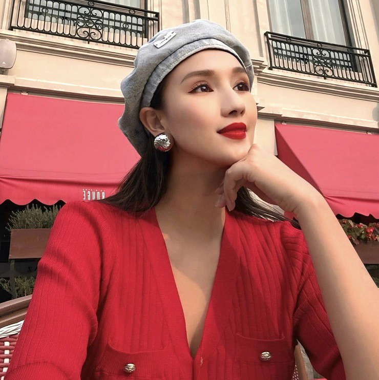 &nbsp;Lã Thanh Huyền được mệnh danh là nữ diễn viên giàu nhất miền Bắc.
