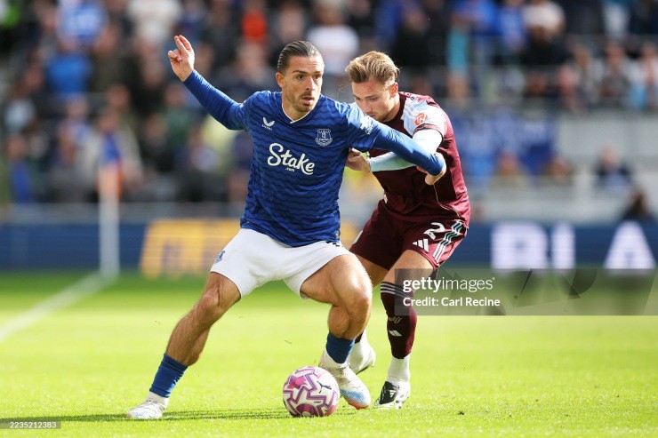 Everton bị Aston Villa cầm hòa dù có nhiều cơ hội nguy hiểm hơn