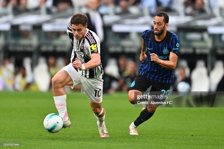 Juventus - Inter Milan tạo nên trận cầu giàu cảm xúc