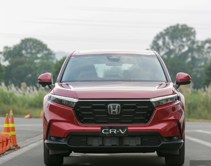 Thích SUV hạng C, nên chọn Honda CR-V hay Mazda CX-5? - 1